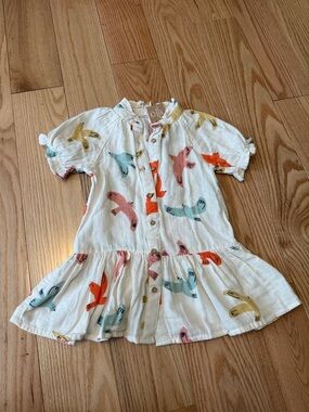 European Monoprix 3t White Short-Sleeve Button Dress with Multicolor Bird Print